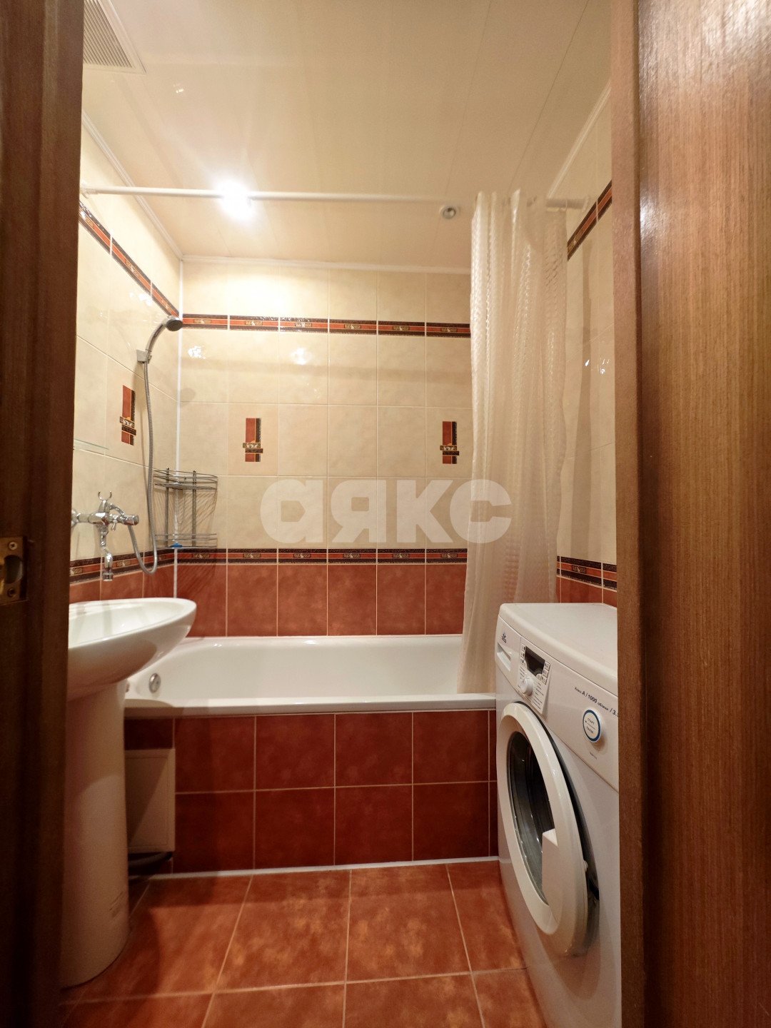 Фото №8: 1-комнатная квартира 35 м² - Липецк, Октябрьский округ, мкр. 20-й, ул. Водопьянова, 3